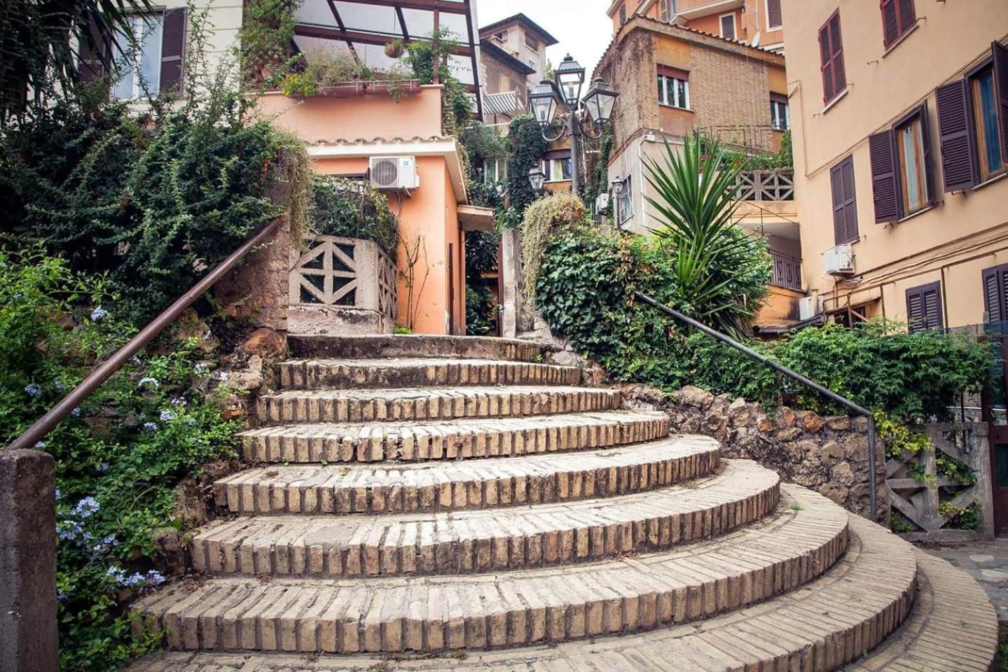 Fl Apartments Il Piccolo Borgo Di Trastevere Rome Luaran gambar